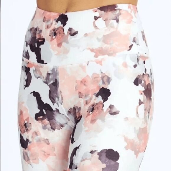 Balance Collection White Black Pink Water Mark Leggings. Size Small - Picture 2 of 9